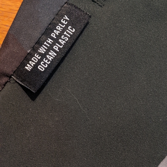 Pre-owned ADIDAS Camp Shorts Size Large - Picture 2 of 9